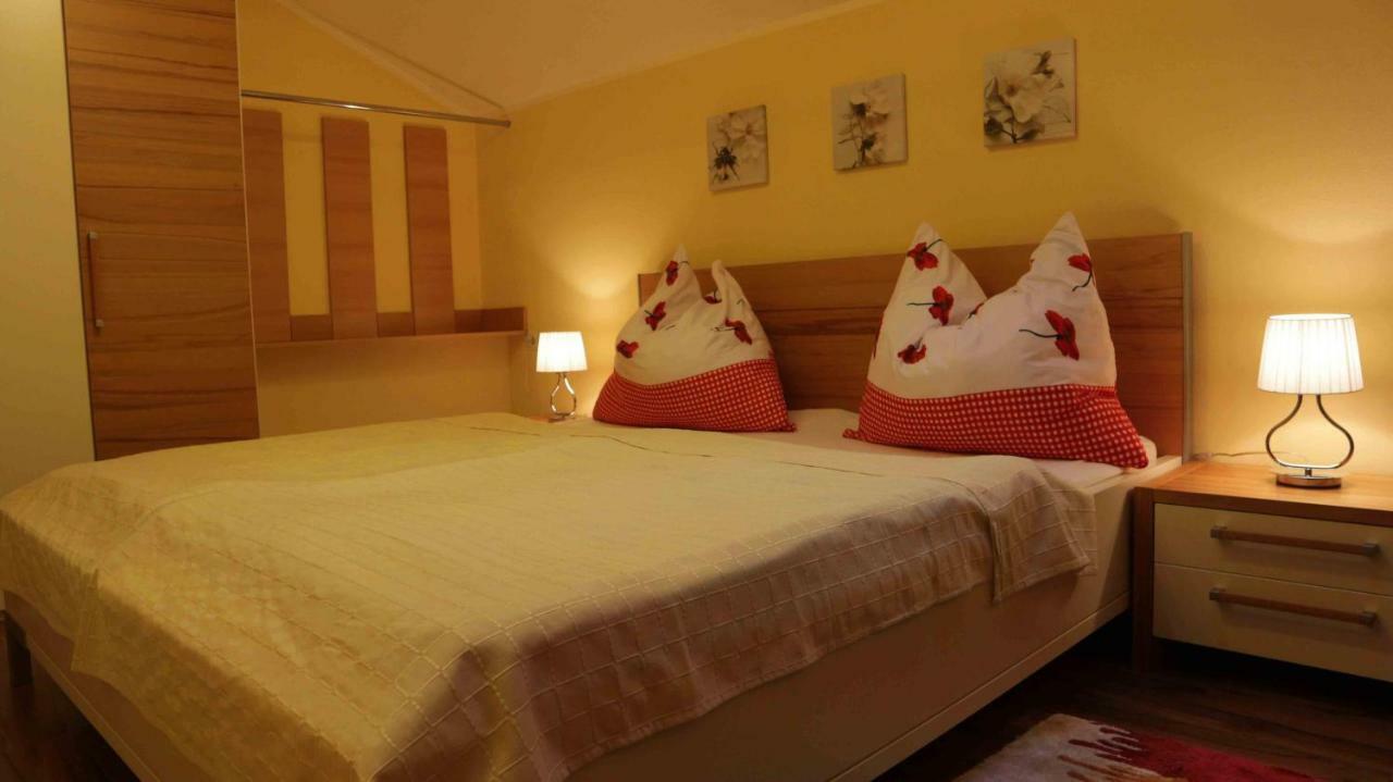 Ferienwohnung Konold อัลเทนมาร์คท์ อิม พองเงา ภายนอก รูปภาพ